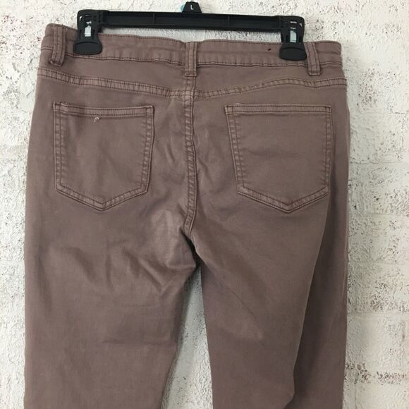#118 DUSTY ROSE SUPER DISTRESSED RAW HEM PANTS - Picture 5 of 9